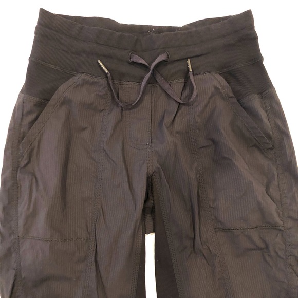 lululemon athletica Pants - Lululemon jogger